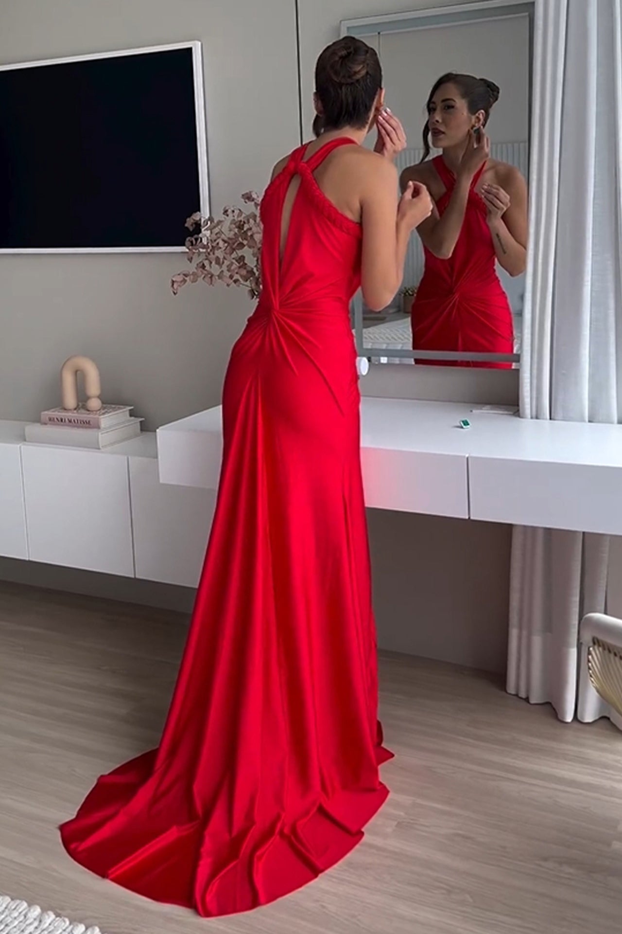 Vestido Dara- Luxo, Elegância  e Estilo