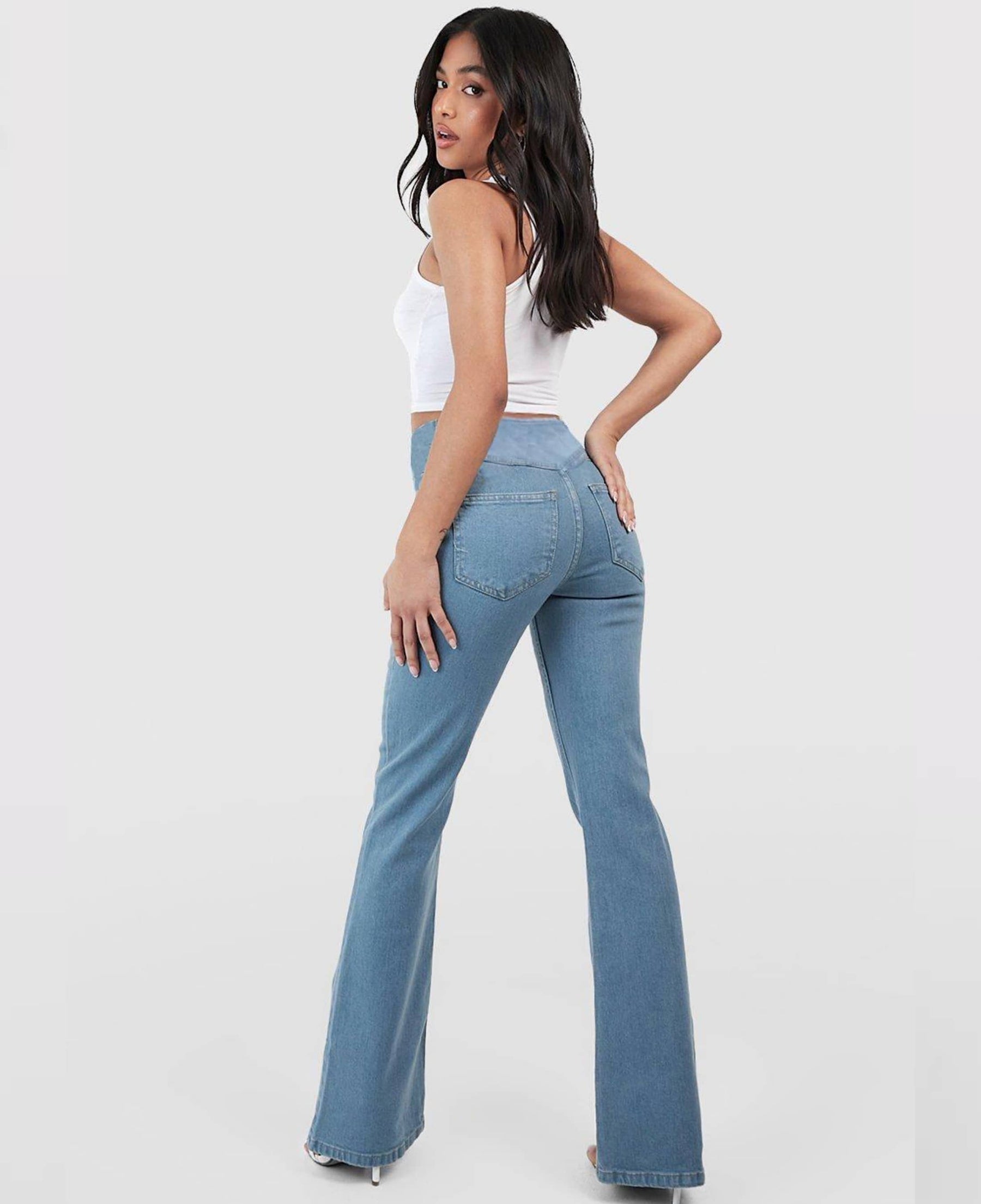 Calça Jeans de Cintura Alta Cruzada - Frete Grátis